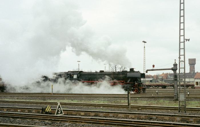 042 310 im Rbf Emden, am 18.03.1975