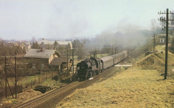 65 1042 mit P 8042 bei Bad Blankenburg, am 30.03.1978